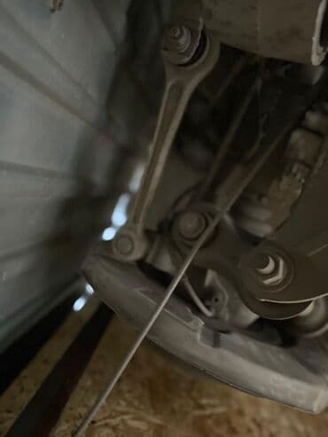 очень нужны: Рама BMW, Б/у, Оригинал — 10