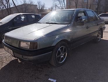 Volkswagen Passat: 1988 г., 1.8 л, Ручные, Бензин, Седан — 6