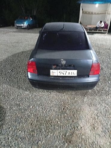Volkswagen Passat: 2000 г., 1.8 л, Механика, Бензин, Седан — 2
