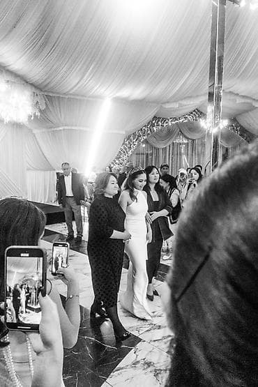 флешк: Свадебная фотосессия с профессиональным фотографом! Стоимость — 10