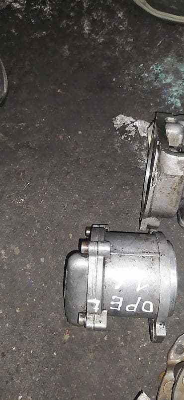 opel: Распредвал Opel 1990 г., Б/у, Оригинал — 2