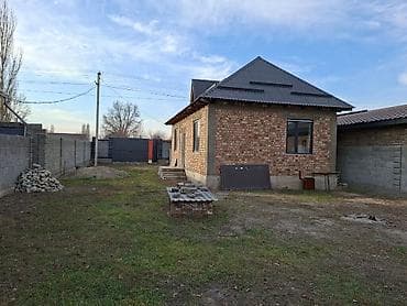 домик капсула: Продаётся кирпичный одноэтажный дом с чердачным пространством. Село — 3