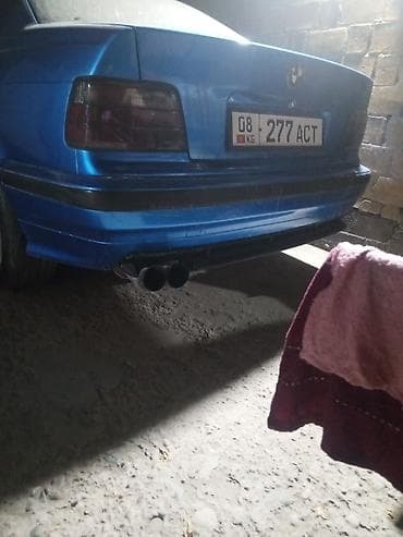 bad e2: BMW 3 series: 1994 г., 2.5 л, Механика — 10