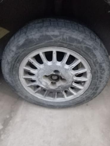 forester 2004: Volkswagen Passat: 1990 г., 2 л, Механика, Бензин, Универсал — 7