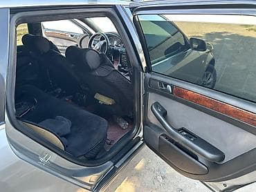 16 lt: Audi A6: 2000 г., Универсал — 10