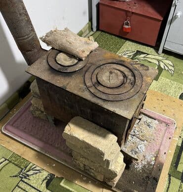 ночь охрана: Печка буржуйка. Дрова, уголь — 2