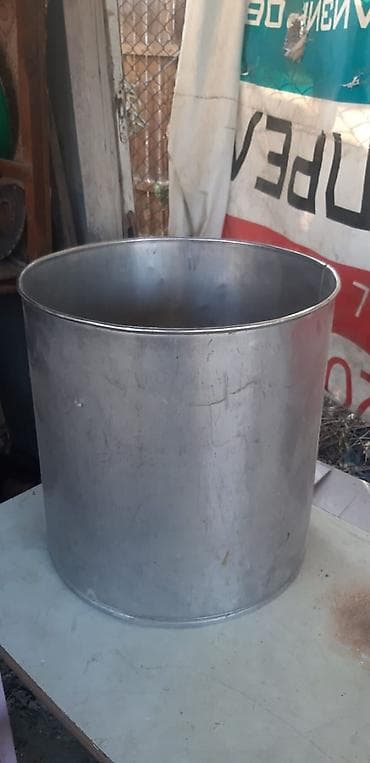 алюминиевая банка: В связи с отьездом продаю, кастрюли разного обьема, ковши, емкости для — 4