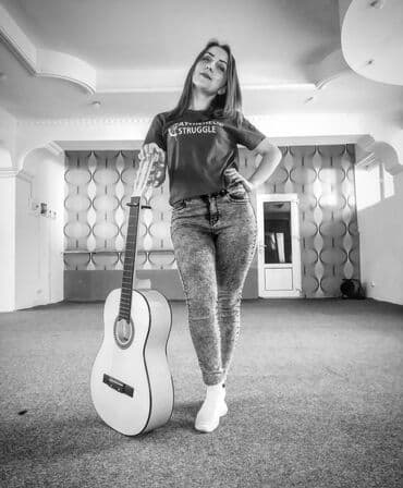 обучение настольному теннису: Уроки игры на гитаре Индивидуальное, Онлайн, дистанционное, Офлайн — 1