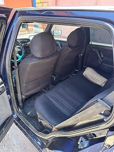 howo tx: Volkswagen Vento: 1993 г., 1.8 л, Механика, Бензин, Седан — 3