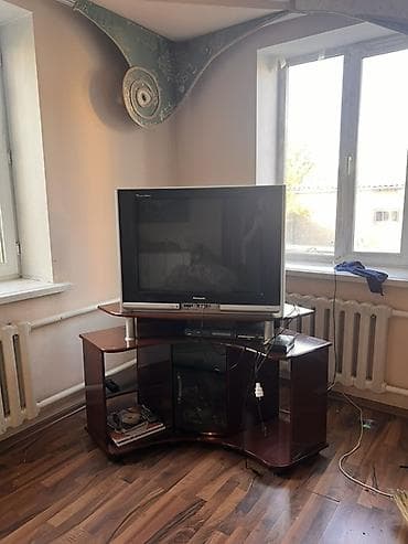 тумбычка: Телевизордун шкаф жана стенди, Полго орнотулма, ЛДСП, түсү - Күрөң — 1