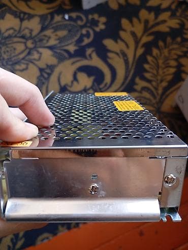 блоки питания для серверов 320 вт: Импульсный блок питания в перфорированном металлическом корпусе — 3