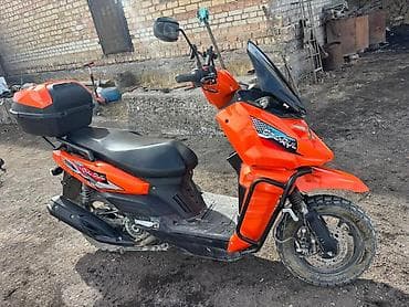 колонка на скутер: Макси-скутер 150 куб. см, Бензин — 3