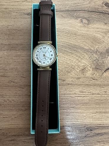 Женские часы «omax” оригинал с кожаным ремешком Материал из