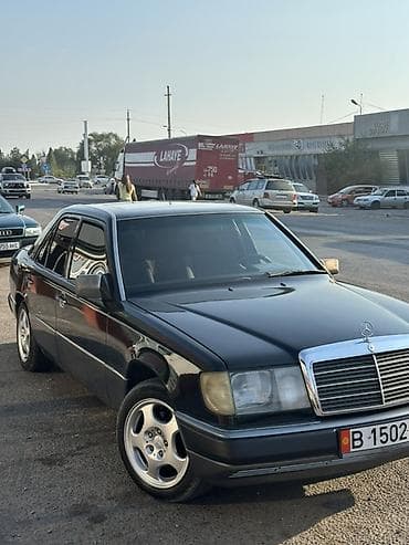 машина мерседес 124: Mercedes-Benz W124: 1993 г., 2.2 л, Бензин, Седан — 4