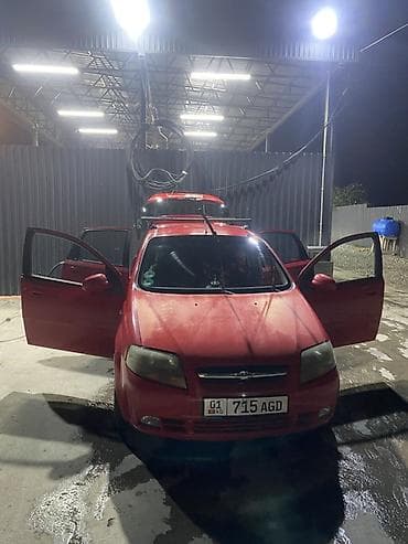 Унаа: Chevrolet Kalos: 2008 г., 1.4 л, Кол менен иштөөчү, Хетчбек — 4