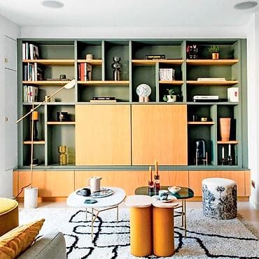 Стол жана отургуч комплекттери: Буйрутма эмеректер, Уктоочу бөлмө, Ашкана гарнитурасы, Шкаф, Керебет — 6