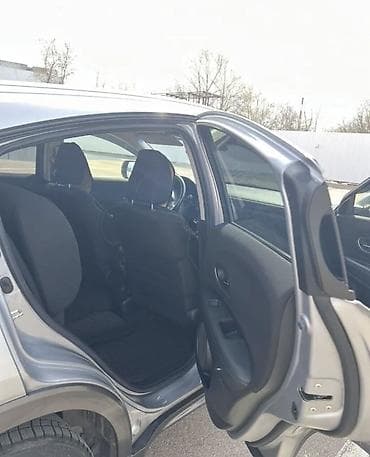 camry 7: Honda Vezel: 2018 г., 1.6 л, Вариатор, Бензин, Кроссовер — 7