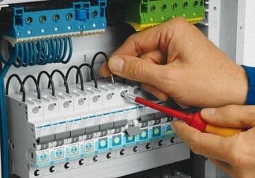 охрана с проживанием: Электрик | Установка стиральных машин, Демонтаж электроприборов, Монтаж выключателей Больше 6 лет опыта — 5