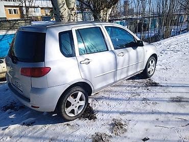 сиденья на сапог: Mazda 2: 2024 г., Механика, Бензин, Хэтчбэк — 4