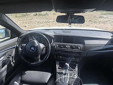 x5 2020: BMW 5 series: 2010 г., 4.4 л, Автомат, Бензин, Седан — 4