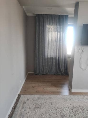 обмен домов: Сдаётся отдельная спальня с санузлом в квартире. Описание: - Уютная — 10