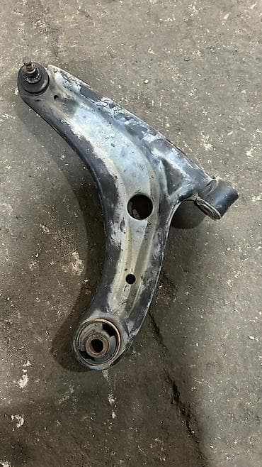 верхний рычаг: Передний левый рычаг Honda — 1