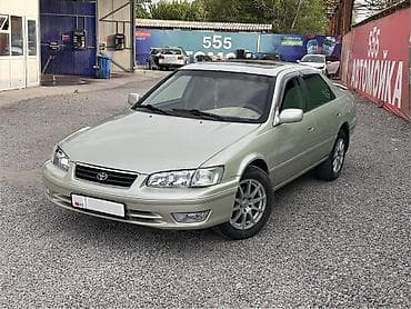 Продажа авто: Toyota Camry: 2000 г., 2.2 л, Автомат, Газ, Седан — 1