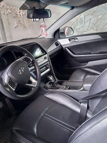 машина kj: Hyundai Sonata: 2018 г., 2 л, Автомат, Бензин, Седан — 9