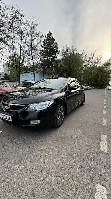 Унаа сатуу: Honda Civic: 2007 г., 1.8 л, Автомат, Бензин, Седан — 1