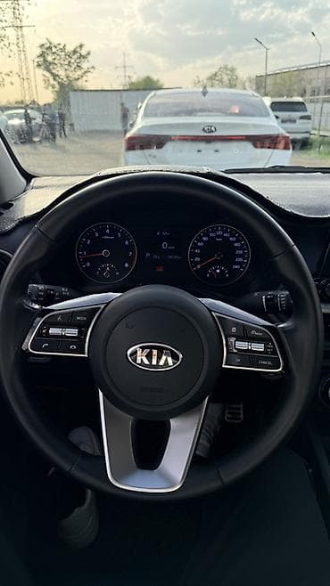 saab 93: Kia Cerato: 2019 г., 1.6 л, Вариатор, Бензин, Седан — 10