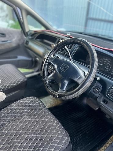 подлокотник аутбек: Honda Odyssey: 1998 г., 2.3 л, Автомат, Бензин — 9