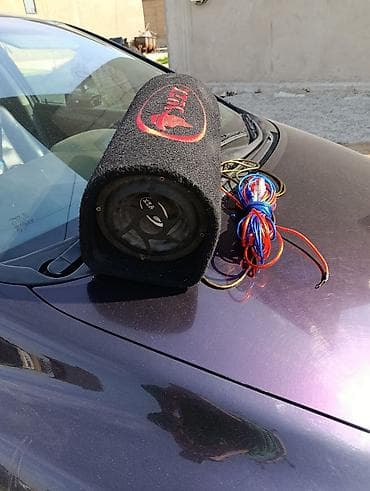 чехол byd: Автомобильный сабвуфер в тубе с встроенным усилителем почти новый — 3