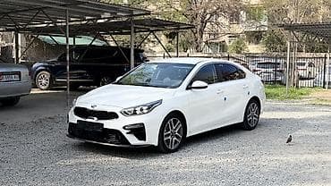Kia Cerato: 2019 г., Седан