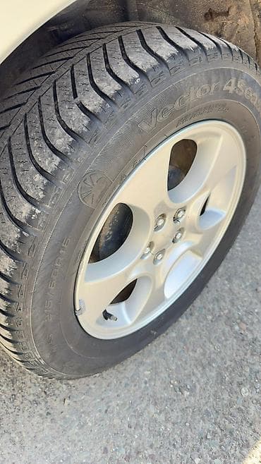 суба: Subaru Forester: 2004 г., 2 л, Автомат, Бензин, Универсал — 9