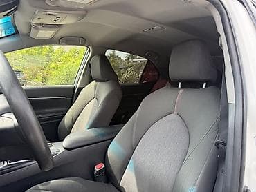 jac 9: Toyota Camry: 2017 г., 2.5 л, Автомат, Бензин, Седан — 7