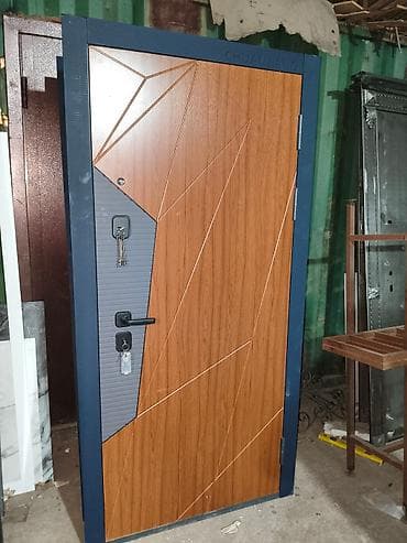 Пластиковые двери: Уникальное предложение! РАСПРОДАЖА! Входная металлическая дверь с — 1