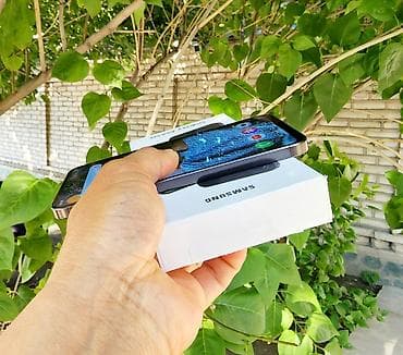 galaxy a12: Samsung Galaxy A56 5G, Б/у, 256 ГБ, цвет - Черный, 1 SIM, 2 SIM, eSIM — 2