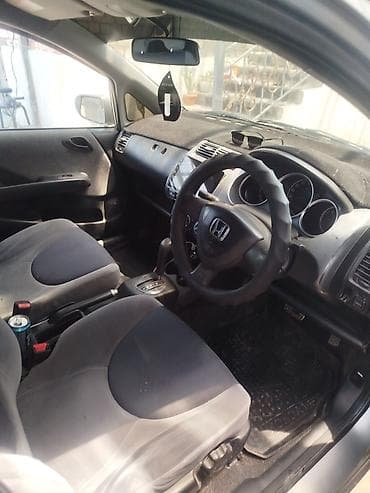 Транспорт: Honda Fit: 2004 г., 1.3 л, Автомат, Бензин, Хэтчбэк — 5