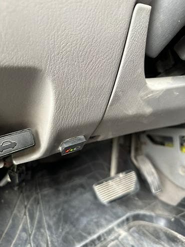 2000: Mazda 626: 2000 г., 2 л, Автомат, Газ, Седан — 8