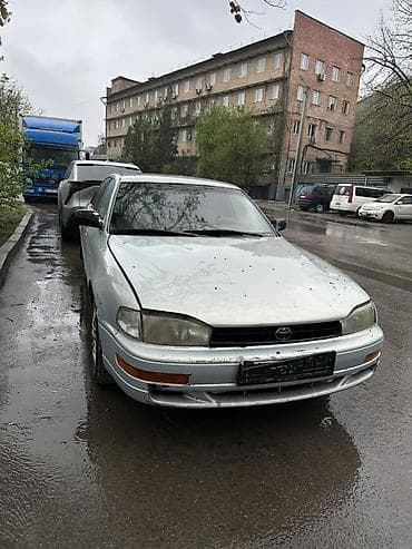 mark 3: Toyota Scepter: 1994 г., 2.2 л, Ручные, Бензин, Седан — 4