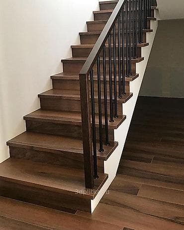 Металлические лестницы: Деревянная лестница Для дома, Вид дерева: Грецский орех, Форма лестницы: Прямая, Стиль: Лофт — 2