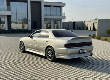 б у зимняя резина r13: Toyota Mark II: 1994 г., 2 л, Автомат, Бензиновая, Седан — 1