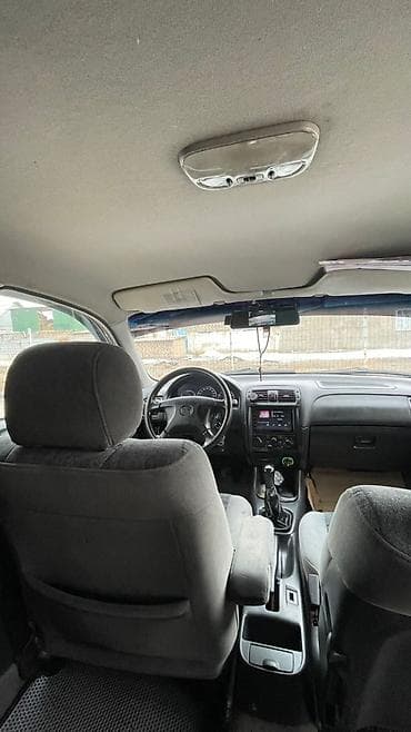 Mazda 626: 1998 г., 1.8 л, Механика, Бензин, Хэтчбэк — 7