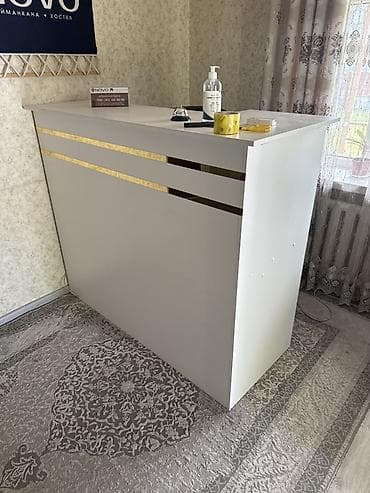 железная полка: Стойка ресепшн/администраторская стойка - Материал: ЛДСП с — 1