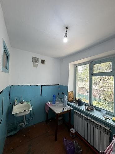 Кыймылсыз мүлк: 3 бөлмө, 58 м², Хрущевка, 2 кабат, Ремонт талап кылынат — 10