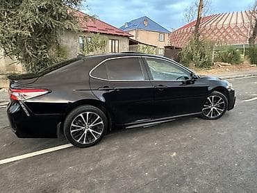 byd e2 2023: Toyota Camry: 2019 г., 2.5 л, Автомат, Бензин, Седан — 5