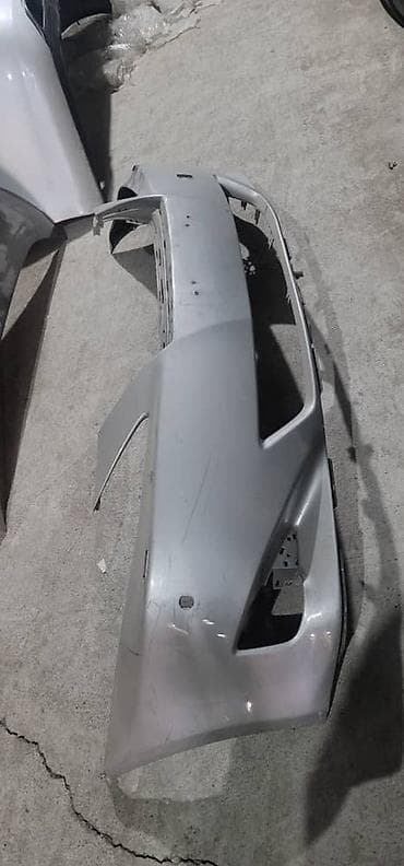 is300: Бампер Lexus, Б/у, Оригинал — 1