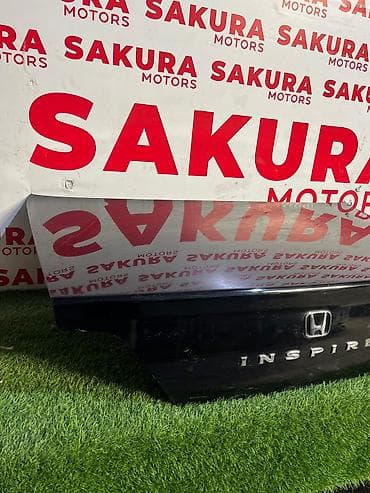 багажник инспайр: Крышка багажника Honda, Б/у, Оригинал — 2