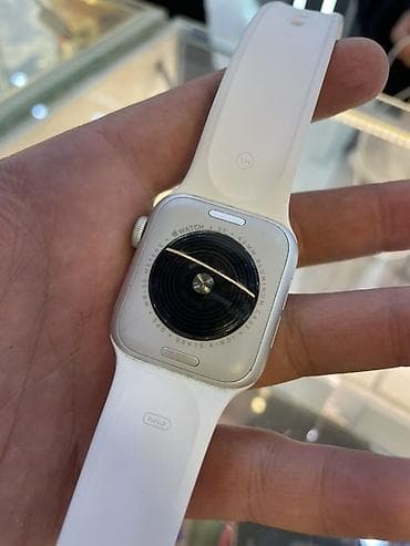 цена эпл вотч: Apple Watch SE (40 мм), алюминий, серебристый корпус, белый спортивный — 3