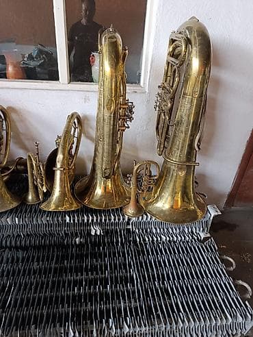 Барабаны: Коллекция духовых музыкальных инструментов + большой барабан Состав — 3